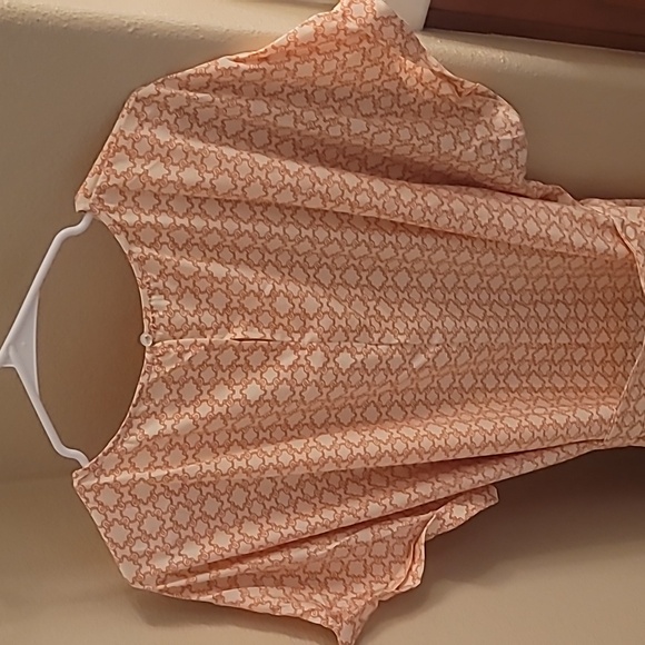 NWOT geometric patterned tie waist dress 💛 - Picture 13 of 16